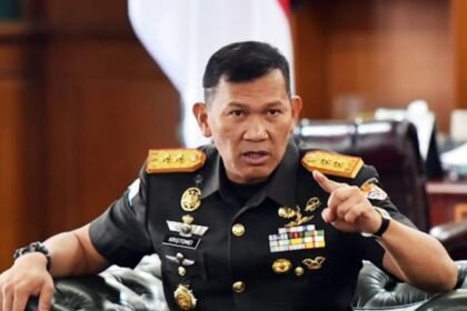 TNI - Polri Buru Pelaku Pengeroyokan Prajurit di Terminal Arjosari Malang