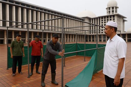 Masjid Istiqlal tunda penyembelihan kurban ke Sabtu demi efisiensi distribusi dan hindari kerumunan.