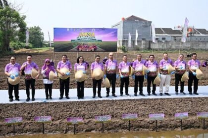 Pupuk Indonesia dan Kejaksaan Agung resmi meluncurkan pendampingan pertanian di empat kabupaten Banten sebagai bagian dari program Jaksa Garda Desa, Rabu (25/6/2025).
