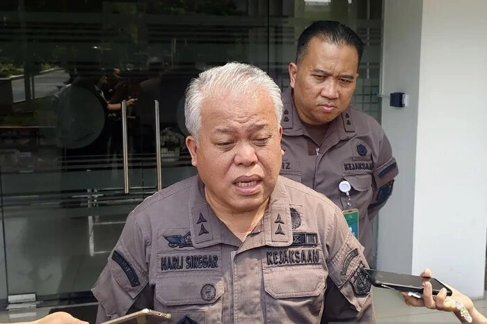 Kejagung cegah tiga mantan stafsus Nadiem Makarim ke luar negeri buntut skandal Chromebook nyaris Rp10 triliun.