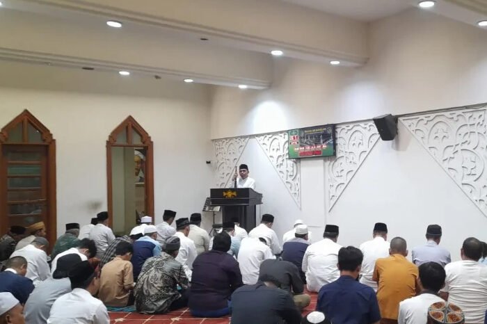 Ghufron Mubin sampaikan khutbah Iduladha di Kantor PBNU, serukan empati sosial dan kurban ramah lingkungan.