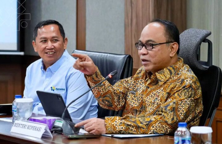 Kemenkop UKM terus mengakselerasi kemandirian ekonomi desa dengan mengoptimalkan peran KSP sebagai tulang punggung pembiayaan Kopdes/Kel Merah Putih. Skema kolaboratif ini dicanangkan untuk memastikan koperasi desa dan kelurahan dapat berjalan produktif dan berkelanjutan.