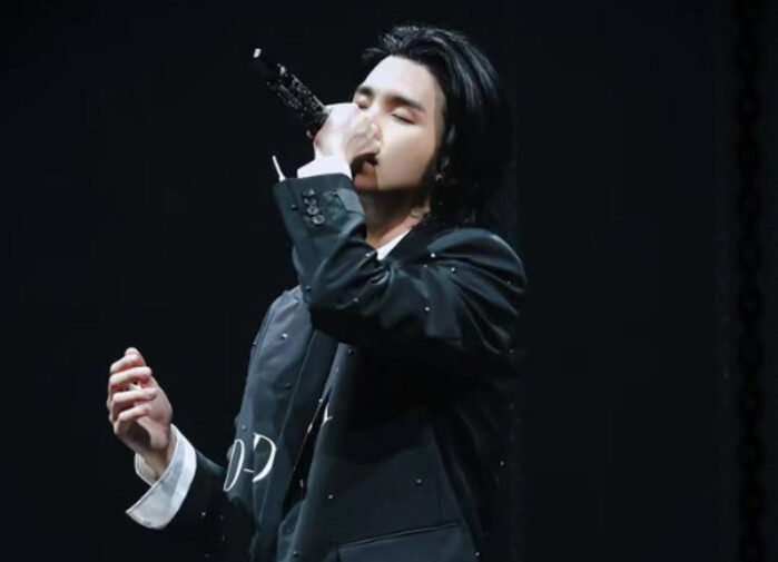 Petisi pemirsa KBS menyoroti penampilan Suga BTS usai kasus DUI, publik minta tanggung jawab etis ditegakkan.