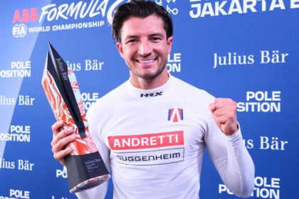 Hasil Kualifikasi Formula E 2025 Sarinah Jakarta E-Prix: Jake Dennis dari Andretti Raih Pole Position
