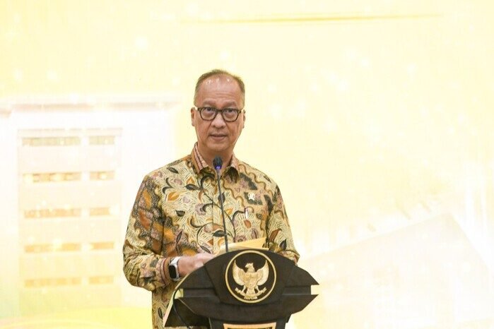 Menteri Perindustrian Agus Gumiwang Kartasasmita menyampaikan strategi nasional dalam menghadapi risiko geopolitik Timur Tengah terhadap industri dan ketahanan pangan nasional.