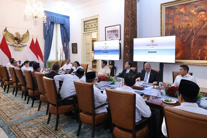 Kebijakan Baru Prabowo: 17,3 Juta Pekerja Gaji di Bawah 3,5 Juta Bakal Terima Bantuan Tunai Rp 600 Ribu.