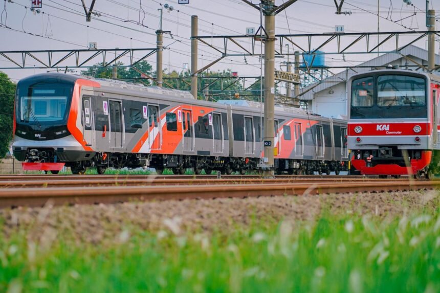 KAI Commuter Catat 166,4 Juta Penumpang di Jabodetabek pada Semester I 2025