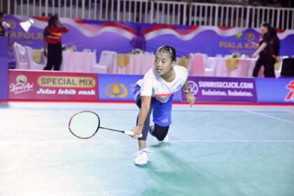 Pebulu tangkis Mayla Cahya Afilian Pratiwi, saat berhadapan dengan Wening Arviani Sabrina pada final tunggal taruna putri Piala Kapolri 2025 (Dok. PBSI)