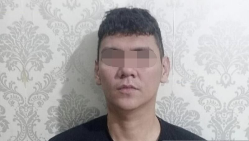 Pesinetron MR Peras Kekasih Sesama Jenis karena Cemburu Buta