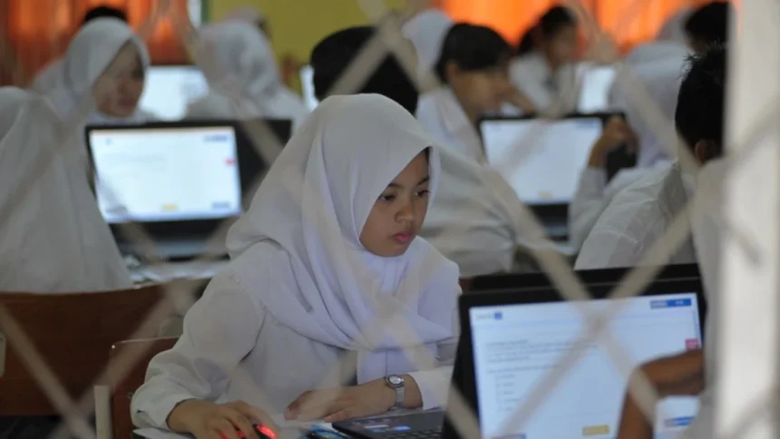 Tes Kemampuan Akademik Gantikan UN, Mulai Berlaku November 2025