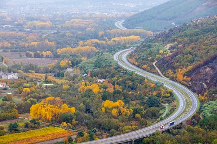 Tragedi Diogo Jota di Jalan A-52: Rute Berbahaya di Spanyol Telan Korban di Tengah Momen Bahagia 2 Tragedi Diogo Jota di Jalan A-52: Rute Berbahaya di Spanyol Telan Korban di Tengah Momen Bahagia