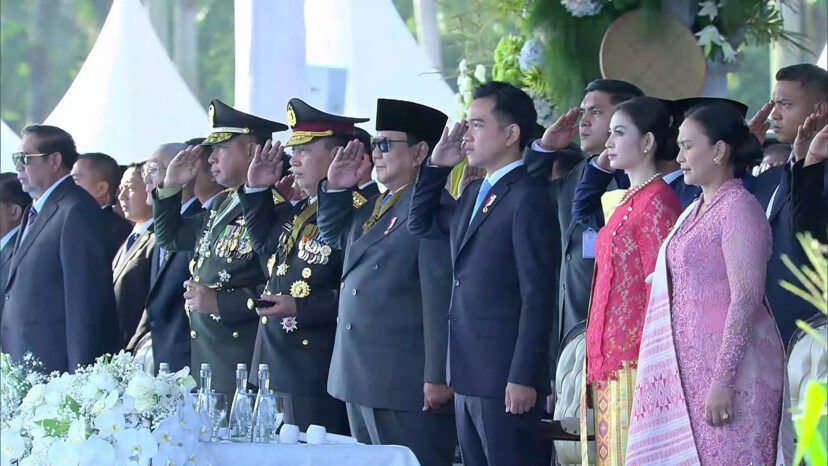 Presiden Prabowo Hadiri Peringatan Puncak Hari Bhayangkara ke-79 di Monas 2 Presiden Prabowo Hadiri Peringatan Puncak Hari Bhayangkara ke-79 di Monas