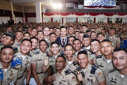 Lulusan IPDN harus melalui proses resmi dan masa percobaan sebelum diangkat sebagai PNS, sesuai aturan dalam Permendagri 13/2023.