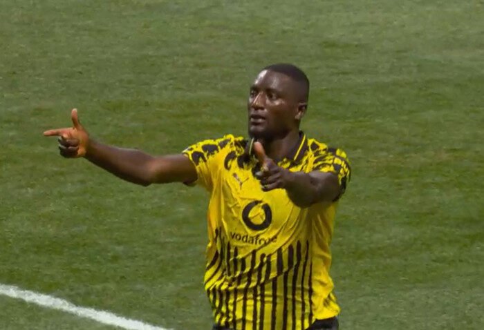 Serhou Guirassy jadi pahlawan kemenangan Dortmund usai lesakkan dua gol ke gawang Monterrey di babak 16 besar Piala Dunia Antarklub 2025.