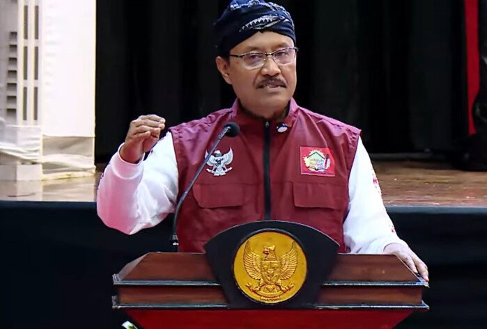 Menteri Sosial Saifullah Yusuf, pada pembukaan perdana 63 Sekolah Rakyat menjadi momentum bersejarah pendidikan inklusif bagi anak dari keluarga miskin dan miskin ekstrem.(Foto: tangkapan layar/Kemensos)
