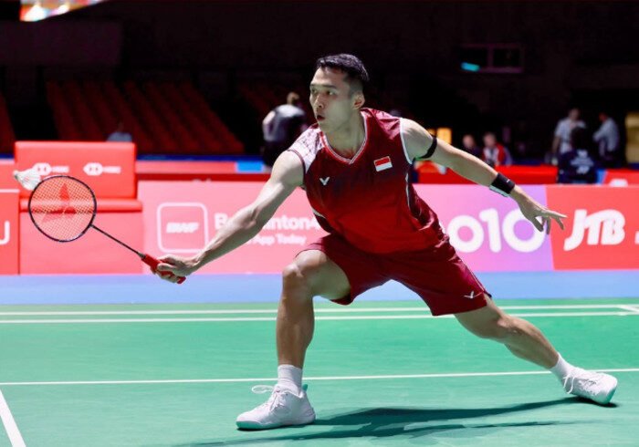 Jonatan Christie tersingkir di babak pertama Japan Open 2025 usai kalah dari Kenta Nishimoto dalam dua gim langsung.
