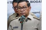 Gubernur DKI Jakarta, Pramono Anung, berbicara usai rapat koordinasi tentang penanganan penyalahgunaan bansos di Balai Kota, Jakarta (Dok. Pemprov DKI Jakarta)
