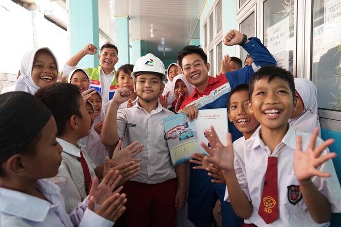 Hari Anak Nasional 2025, Pertamina Nyalakan Masa Depan Anak Indonesia Melalui Inovasi dan Edukasi 2 Hari Anak Nasional 2025, Pertamina Nyalakan Masa Depan Anak Indonesia Melalui Inovasi dan Edukasi