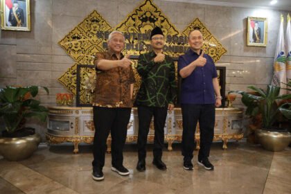 Sekolah Rakyat mulai menerapkan teknologi talent mapping berbasis kecerdasan buatan (AI) guna mengidentifikasi potensi siswa lebih dini dan akurat. Inovasi ini dianggap efisien dari sisi waktu, biaya, dan energi.