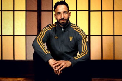 Manchester United ditahan imbang Fulham 1-1 di Craven Cottage, Amorim soroti mentalitas tim yang dinilai belum matang.