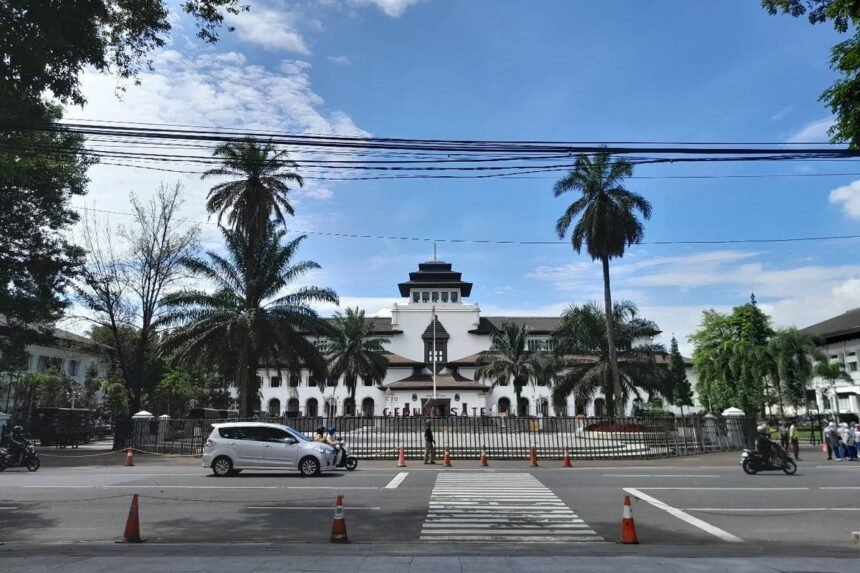Bandung Dibekap Suhu Dingin 14,4°C, BMKG Ungkap Faktor Penyebabnya