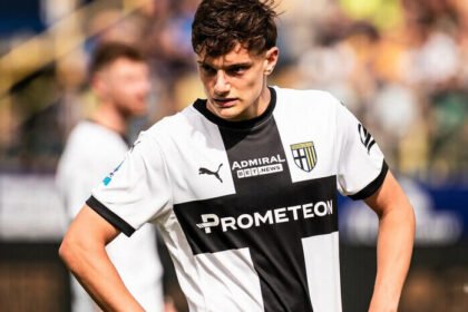 Inter Milan kembali incar Giovanni Leoni dari Parma setelah transfer Sebastiano Esposito rampung. Chivu punya andil penting dalam perburuan ini.