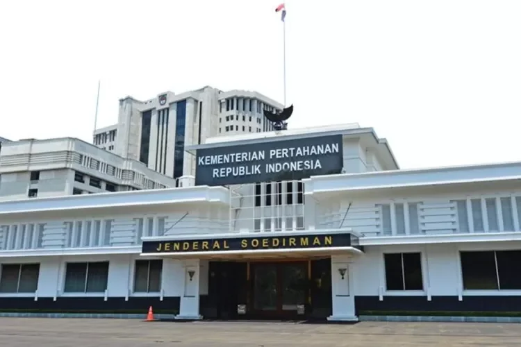 Presiden Prabowo Perkuat Kementerian Pertahanan dengan Dua Badan Baru