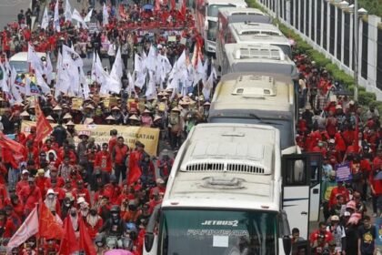 Ribuan Buruh Gelar Aksi Demo di DPR RI Hari Ini, Diminta Jaga Ketertiban dan Hindari Kerusakan