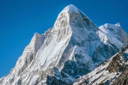 Salju Puncak Jayawijaya Terancam Lenyap pada 2026, BMKG Ungkap Penyebabnya