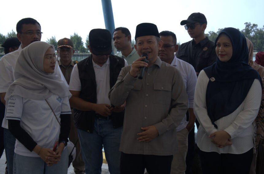 10.000 Galon Air Bersih untuk Kepala Keluarga & Komunitas Publik di 6 Pulau Kepulauan Seribu, Dukung ESG dan SDGs 3 air bersih