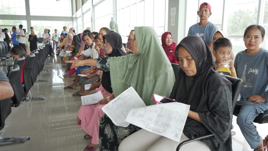 10.000 Galon Air Bersih untuk Kepala Keluarga & Komunitas Publik di 6 Pulau Kepulauan Seribu, Dukung ESG dan SDGs 4 air bersih
