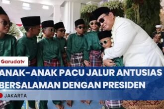 Anak-Anak Penari Pacu Jalur Antusias Tampil di Hadapan Presiden Prabowo