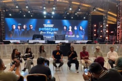 Konser reuni Peterpan di Bandung resmi ditunda karena alasan keamanan, promotor utamakan keselamatan penonton.