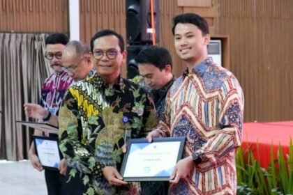 Pemerintah Berikan Penghargaan On-Time Performance Terbaik kepada Pelita Air