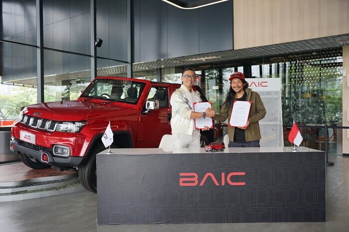 BAIC Indonesia dengan bangga mengumumkan penunjukan Agam Rinjani sebagai Brand Ambassador. Sebagai bagian dari kerjasama ini, BAIC Indonesia memberikan dukungan penuh dengan meminjamkan 1 unit BAIC BJ40 Plus kepada Agam Rinjani sebagai kendaraan operasional yang akan mendukung berbagai kegiatan sosialnya di kawasan Gunung Rinjani dan sekitarnya.