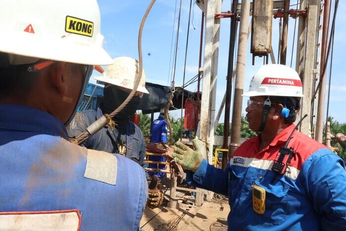 PEP Jambi Field sukses catat produksi 1.243 BOPD dari sumur PPS-020 di Puspa Asri, bukti komitmen Pertamina menjaga ketahanan energi nasional.