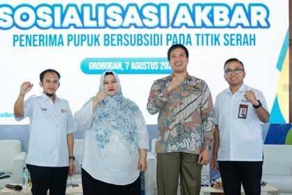Pupuk Indonesia mengajak seluruh petani di Kabupaten Grobogan untuk menebus pupuk bersubsidi sesuai dengan mekanisme baru yang diatur dalam petunjuk teknis (juknis) pengelolaan pupuk bersubsidi tahun anggaran 2025.