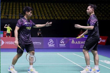 Pasangan ganda putra Indonesia, Sabar Karyaman Gutama dan Moh Reza Pahlevi Isfahani, mengalahkan Choi Sol-gyu/Goh V Shem pada perempat final Macau Open 2025 di Macao East Asian Games Dome, Jumat (1/8/2025).