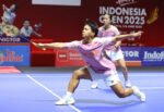 Empat wakil Indonesia tampil di semifinal Macau Open 2025 hari ini, Sabtu (2/8). Saksikan perjuangan mereka secara langsung melalui link live streaming di Vidio.