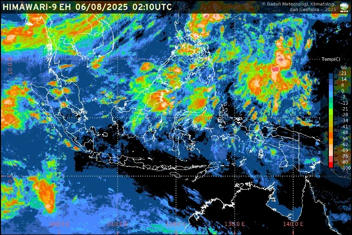 Panas ekstrem melanda Jepang dengan suhu tertinggi 41°C, memaksa warga beradaptasi demi menjaga kesehatan.