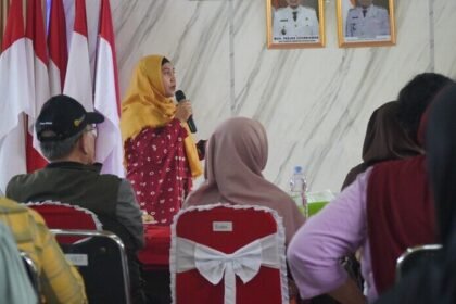 LKC Dompet Dhuafa sukses capai 100 persen indikator Kawasan Sehat di Pulau Kelapa lewat tujuh program unggulan, dari stunting hingga kesehatan mental.