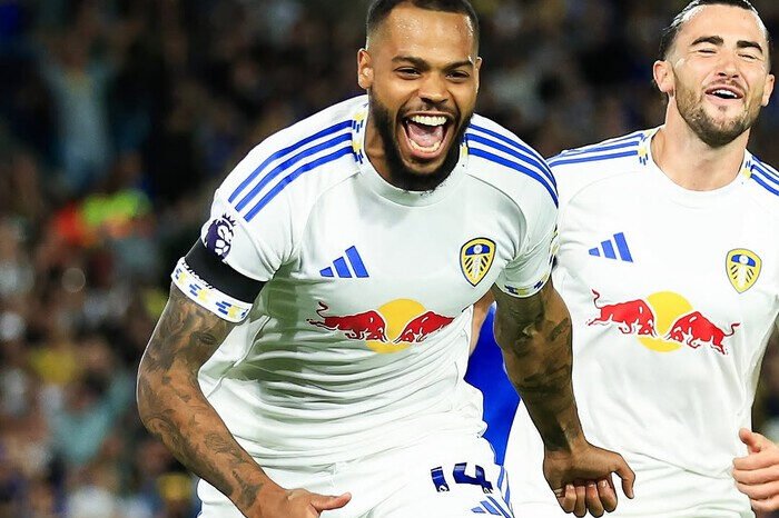 Leeds United awali Liga Inggris 2025/26 dengan kemenangan tipis 1-0 atas Everton lewat penalti Lucas Nmecha.