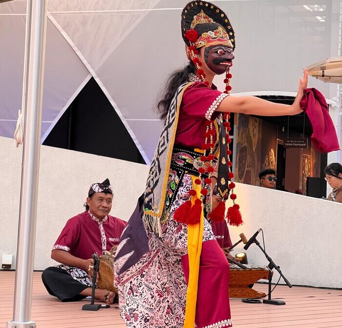 Pertamina Bawa Budaya Tari Topeng Indramayu, Viral di Osaka Expo 2025 2 Pertamina Bawa Budaya Tari Topeng Indramayu, Viral di Osaka Expo 2025