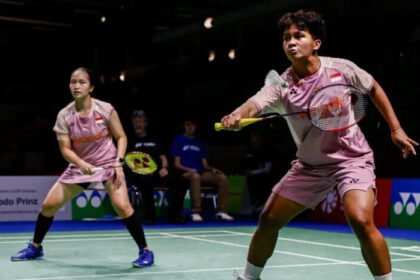 Meilysa Trias Puspitasari dan Rachel Allessya meraih kekalahan di lapangan Macau East Asian Games Dome, dalam laga semifinal melawan Hsieh Phei Shan/Hung En-Tzu.