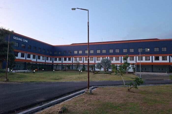 Kemenaker dukung Asta Cita Presiden Prabowo dengan mengubah 59 BLK menjadi Sekolah Rakyat, termasuk BPVP Banyuwangi yang siap menampung siswa SD hingga SMA dengan fasilitas modern.