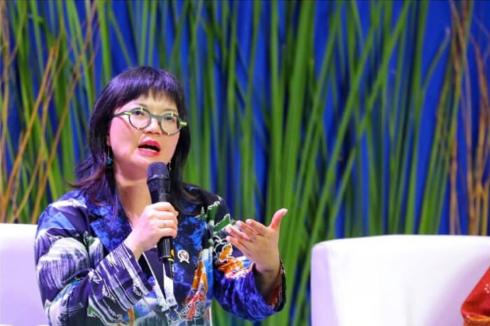 Wamendiktisaintek RI, Stella Christie, menegaskan pentingnya hilirisasi riset perguruan tinggi untuk mendorong pertumbuhan ekonomi Indonesia di Konvensi Sains, Teknologi, dan Industri (KSTI) 2025, ITB, Bandung.