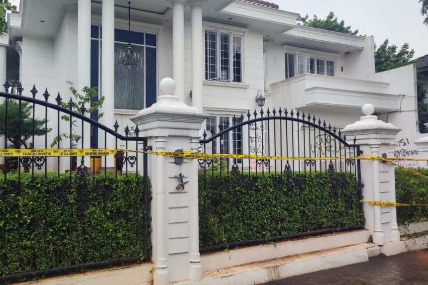 13 Pelaku Penjarahan di Rumah Uya Kuya Ditangkap Polisi