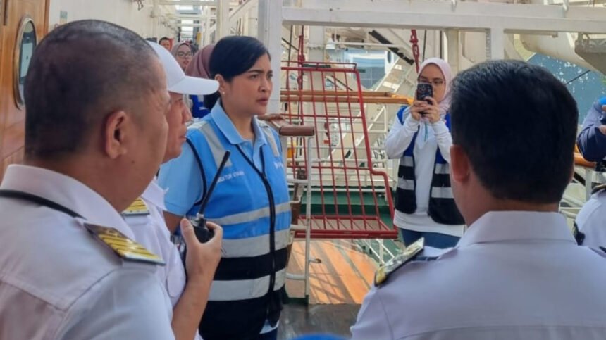 Keselamatan Pelayaran Jadi Sorotan, Dirut Sidak Kapal PELNI di Surabaya 