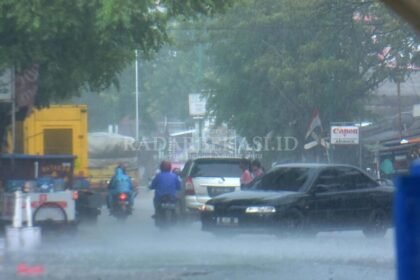 Prakira Cuaca Jabodetabek 9 September, BMKG: Hujan dari Ringan hingga Lebat 