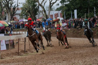 Indonesia’s Horse Racing